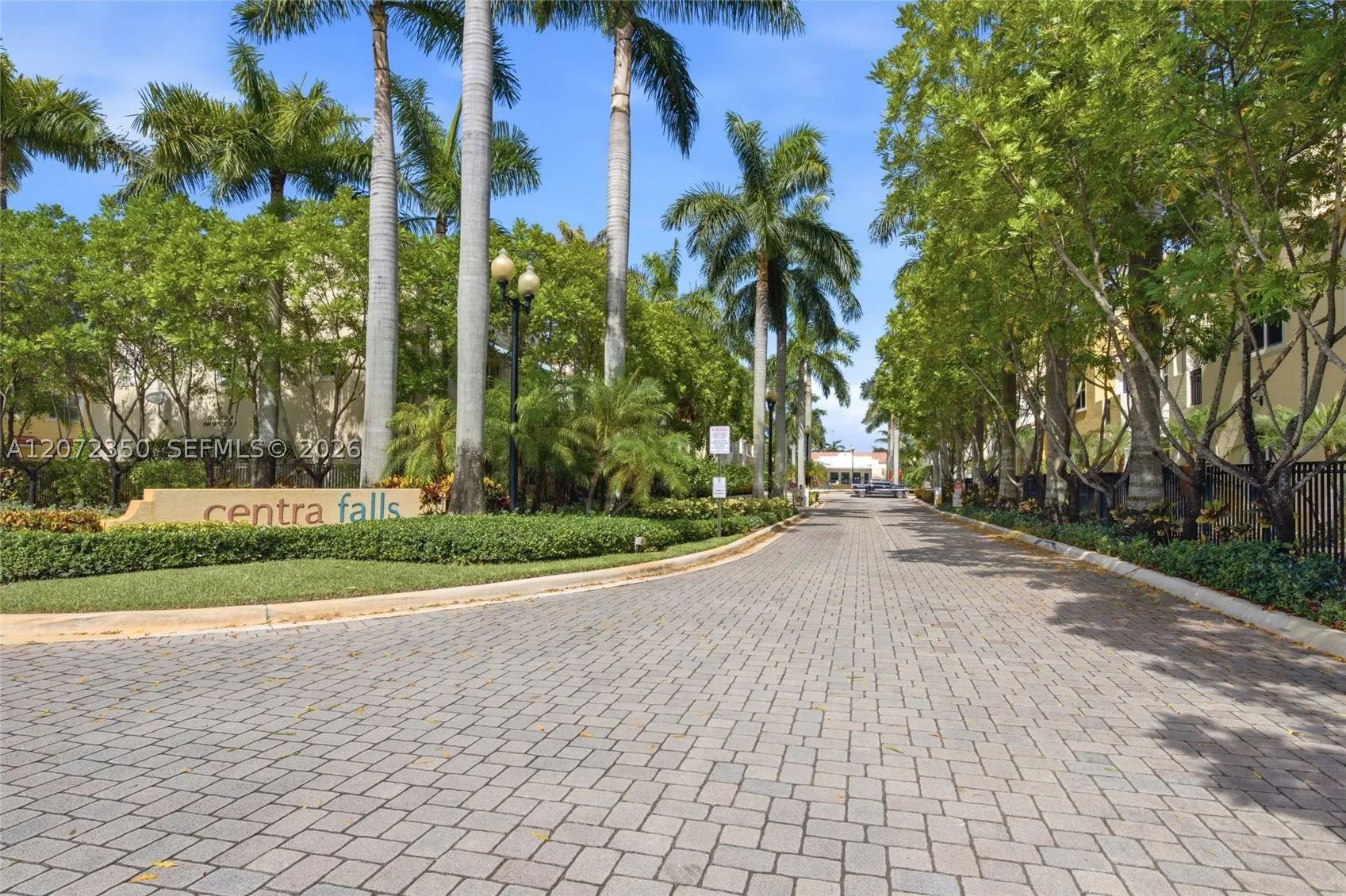 12441 Nw 18th Ct, Pembroke Pines, Florida 33028 — photo 41