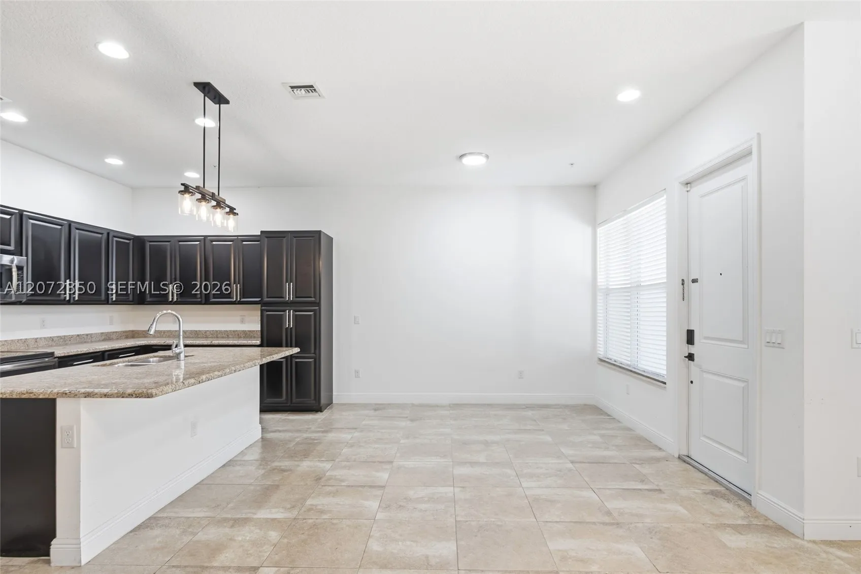 12441 Nw 18th Ct, Pembroke Pines, Florida 33028 — photo 9