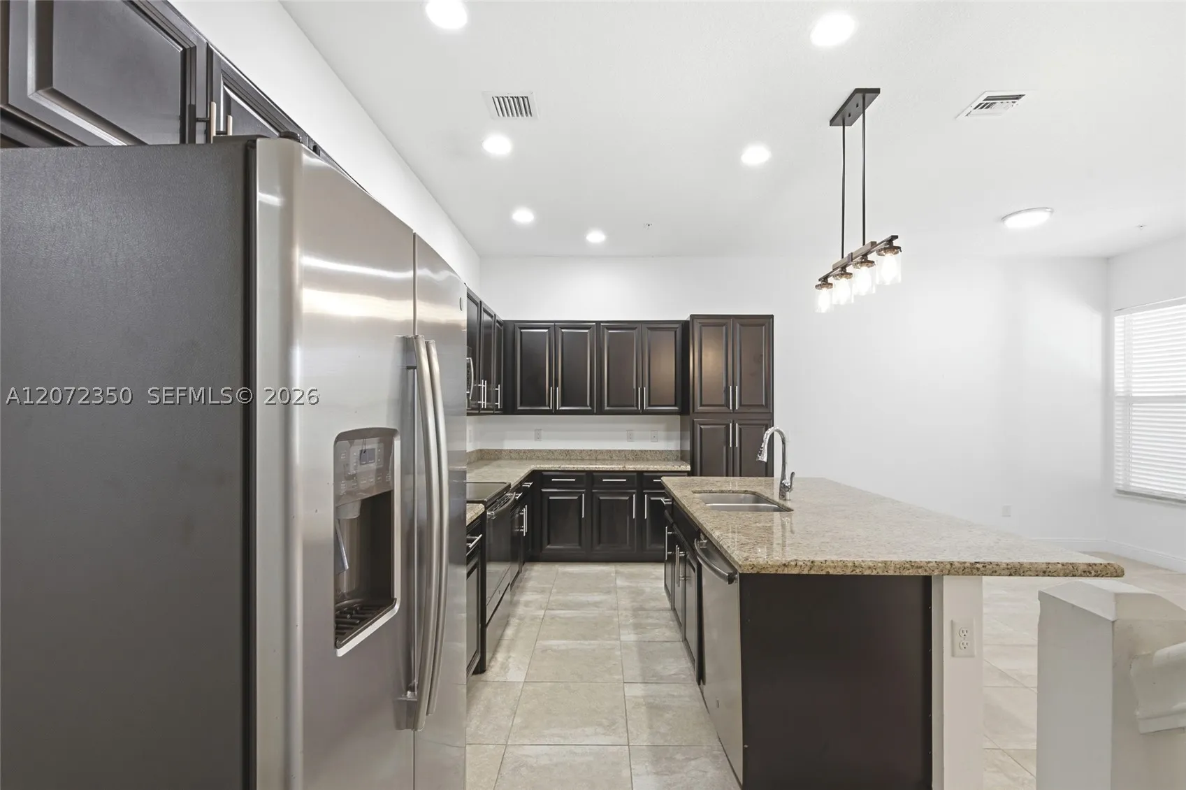 12441 Nw 18th Ct, Pembroke Pines, Florida 33028 — photo 14