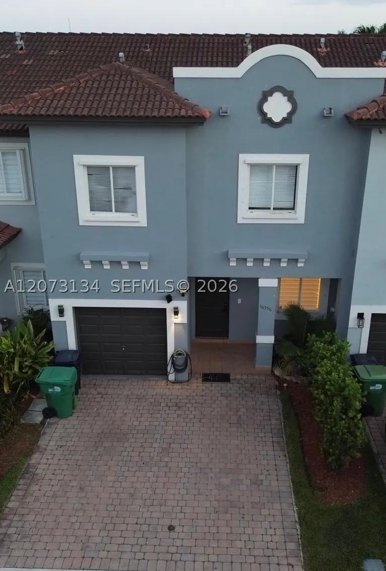 16356 Sw 44th Way 16356, Miami, Florida 33185 — photo 1