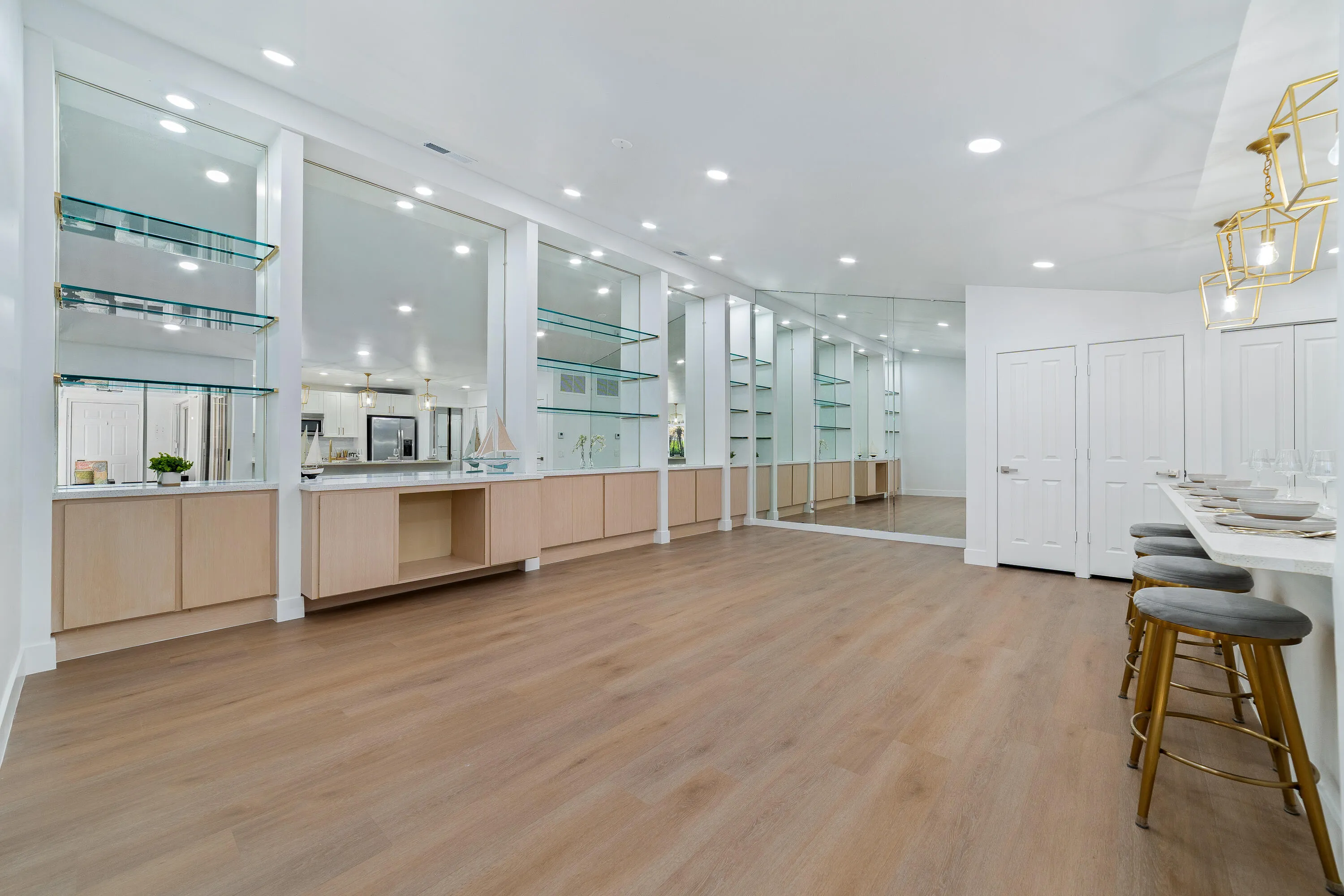 2301 Pin Oak Court, Palm Beach Gardens, Florida 33410 — photo 2