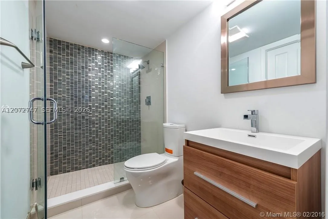 345 Ocean Dr 408, Miami Beach, Florida 33139 — photo 15
