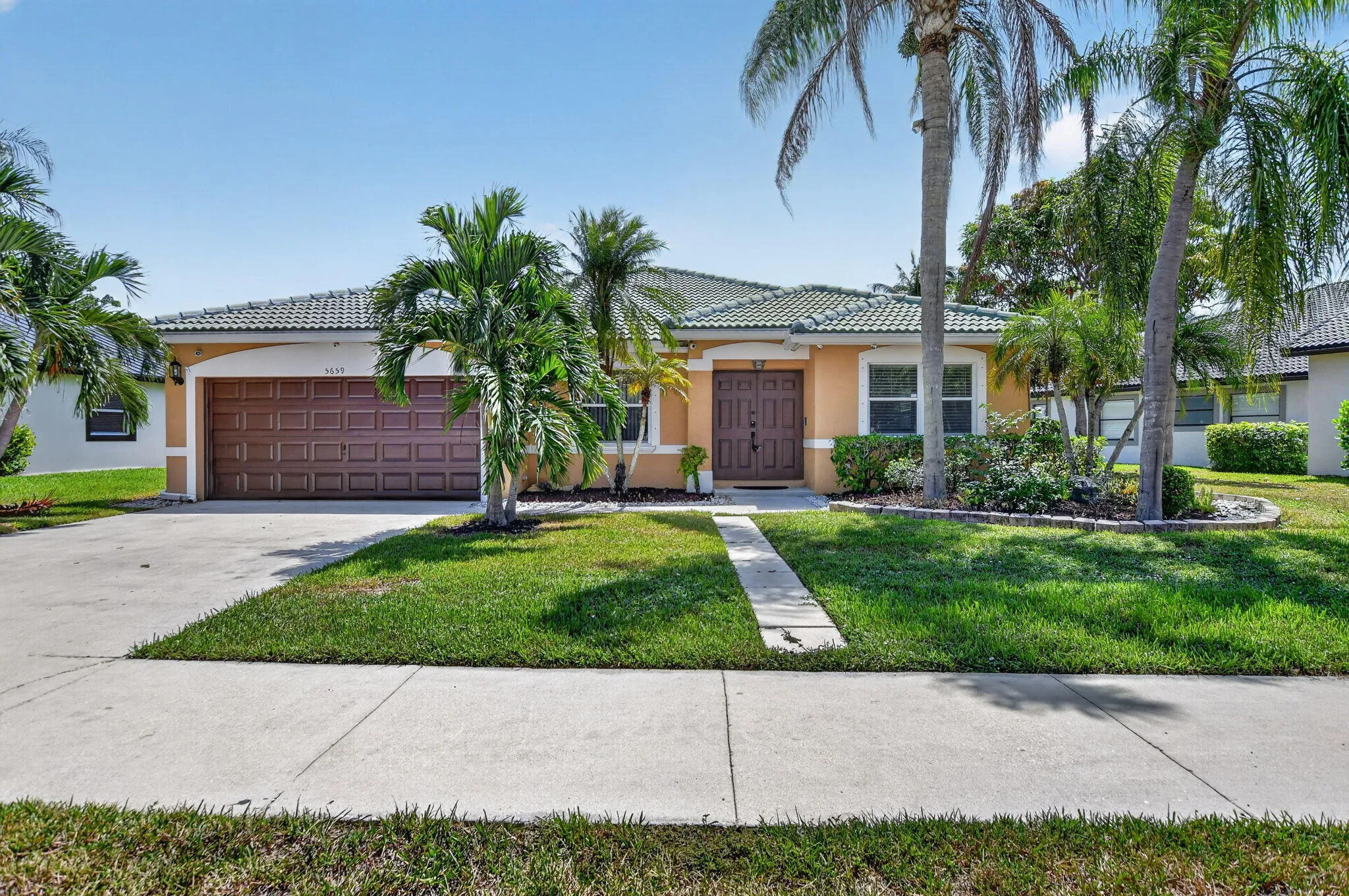 5659 Nw 109th Lane, Coral Springs, Florida 33076 — photo 2