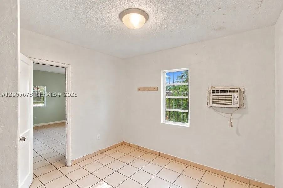 2428 Sw 12th St, Miami, Florida 33135 — photo 51
