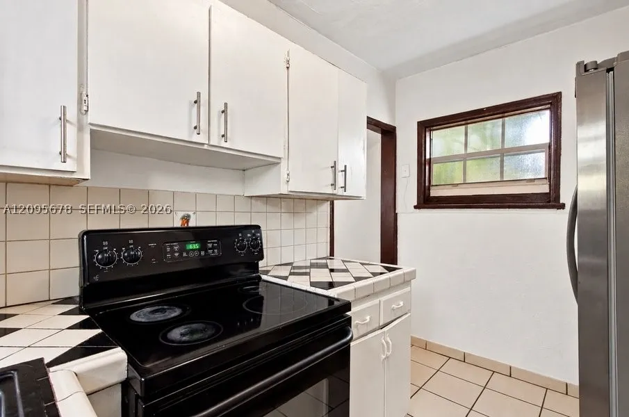 2428 Sw 12th St, Miami, Florida 33135 — photo 53