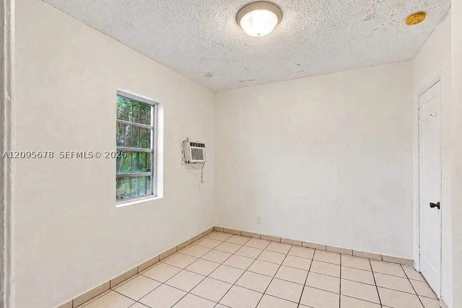 2428 Sw 12th St, Miami, Florida 33135 — photo 52