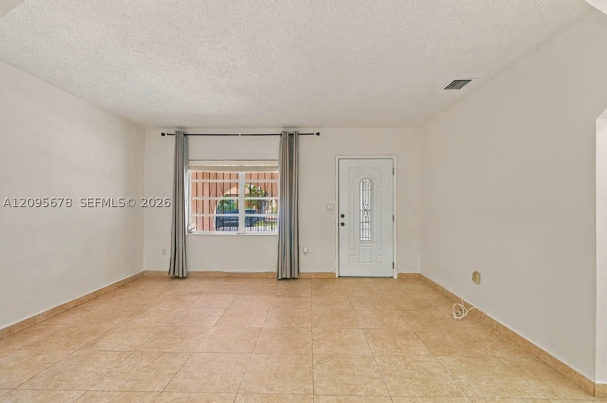 2428 Sw 12th St, Miami, Florida 33135 — photo 48