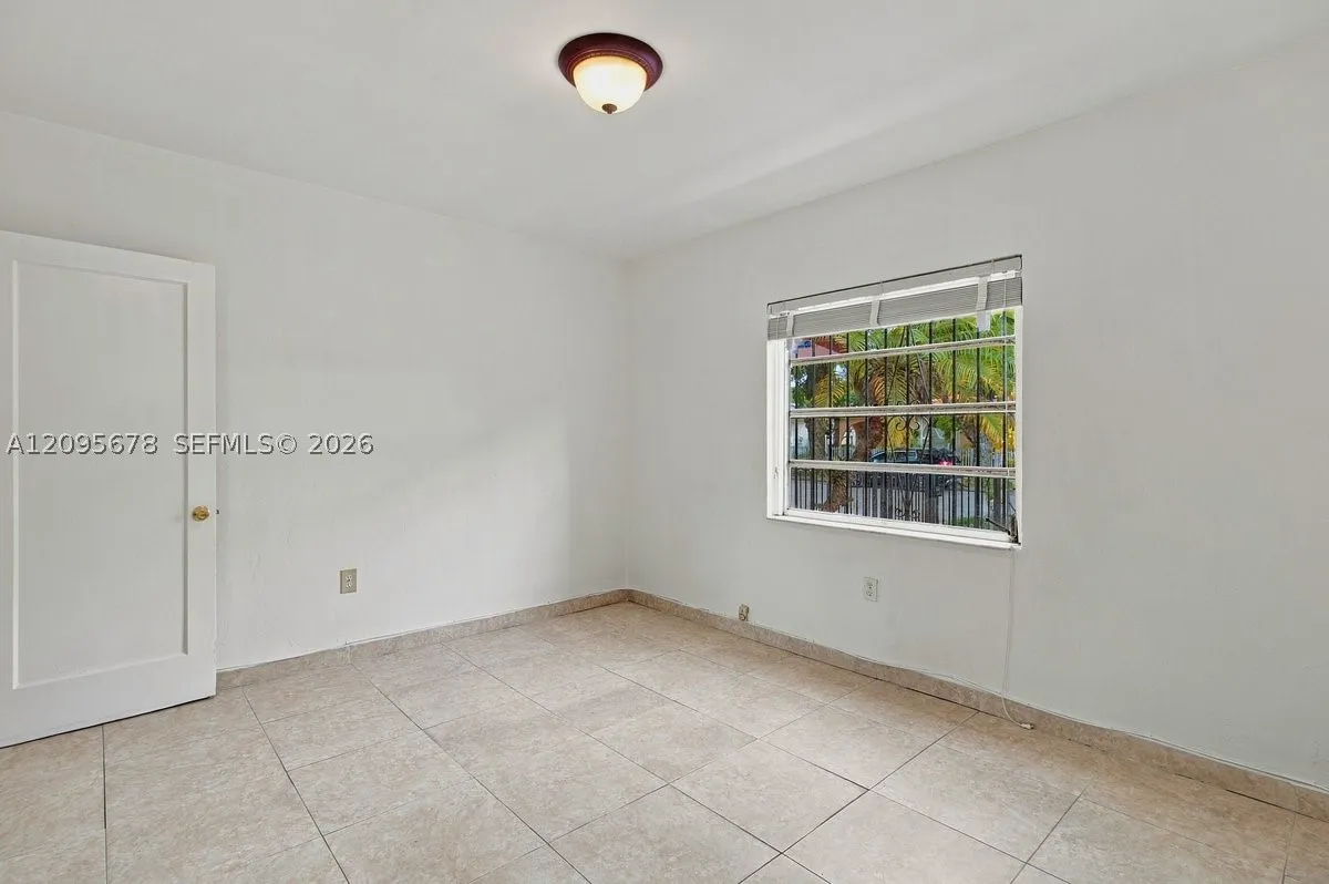 2428 Sw 12th St, Miami, Florida 33135 — photo 42