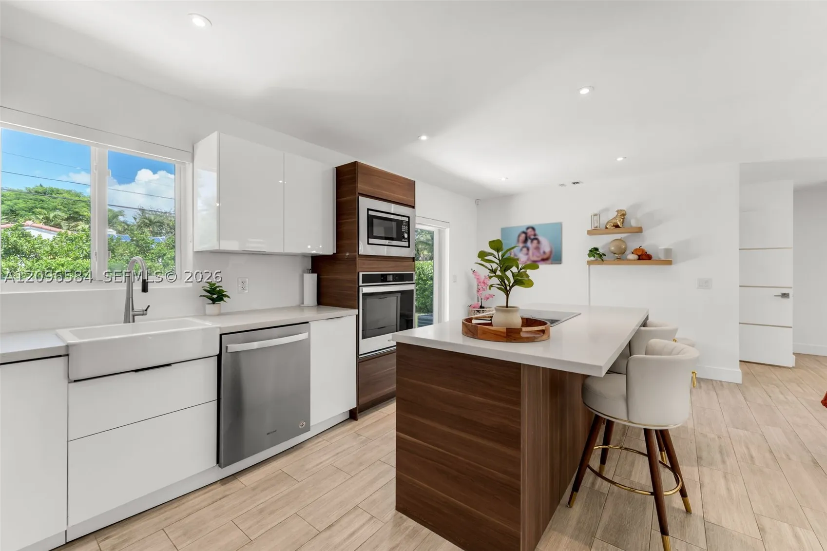 125 Nw 100th Ter, Miami Shores, Florida 33150 — photo 8