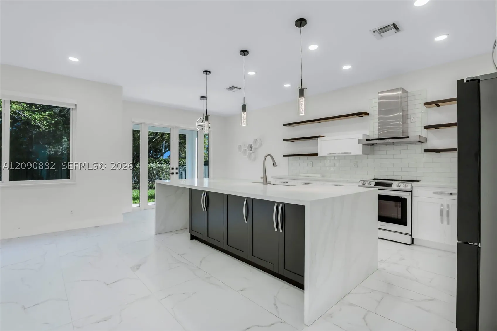 19373 Stonebrook St, Weston, Florida 33332 — photo 2