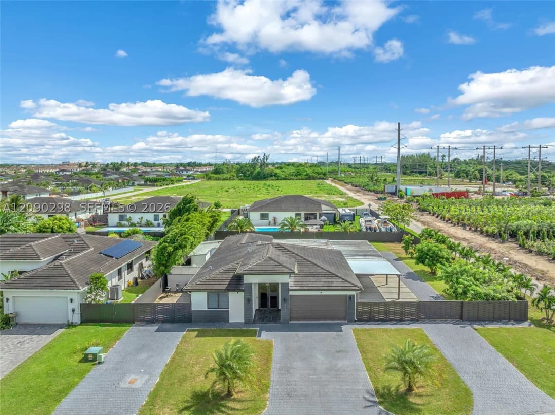 13334 Sw 227 St, Miami, Florida 33170